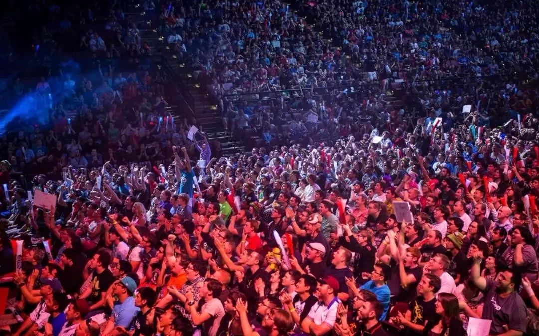 BLG主教练BigWei：到了S赛遇到谁都会严阵以待，最强的还是LCK的队伍