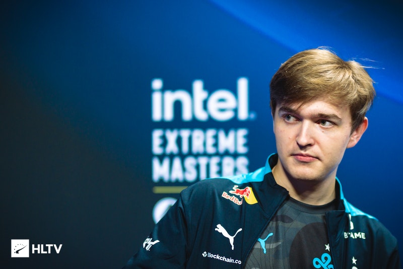 爆料人：左手合同有自动续约条款 要左手只能破坏条件／支付转会费